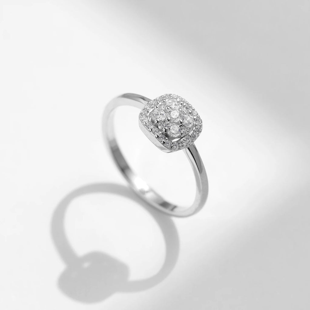 Sparkling Sterling Silver ring lab diamond