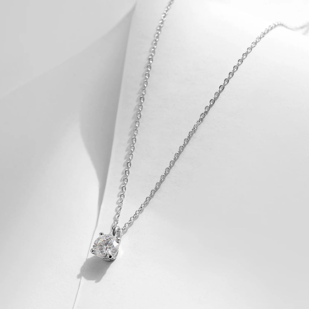 Sterling Silver Classic necklace lab diamond