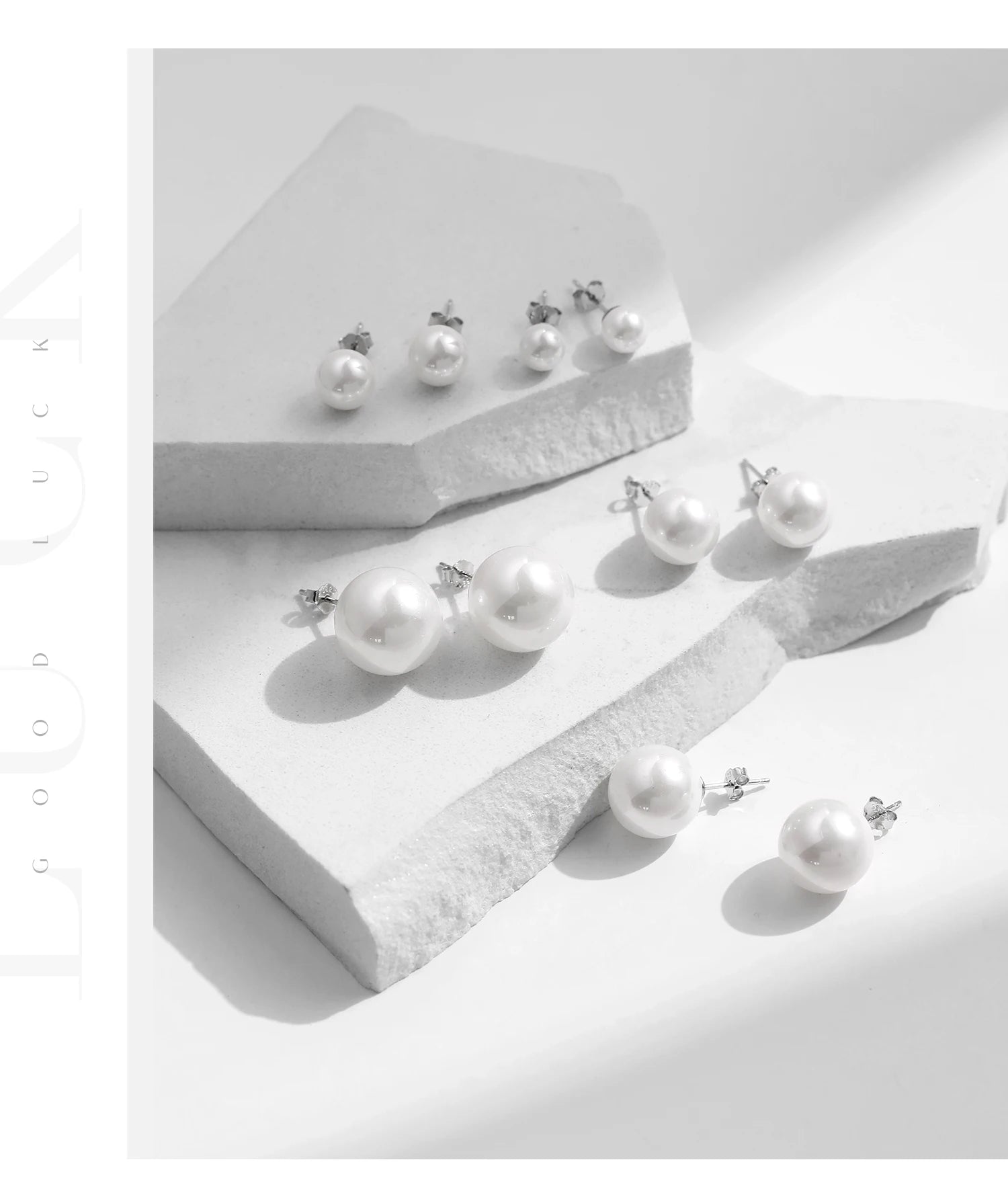 Sterling Silver Elegant Crystal Pearl Stud Earrings